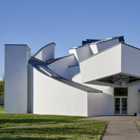 Vitra Design Museum, Frank Gehry, 1989 © Vitra Design Museum, Foto: Norbert Miguletz Vitra Design Museum, Frank Gehry, 1989 © Vitra Design Museum, Foto: Norbert Miguletz