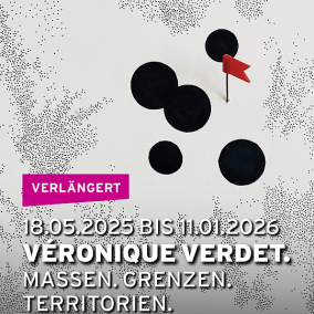 Véronnique Verdet. Massen. Grenzen. Territorien. | Verlängert bis 11.01.2026 Grafik mit schwarzen Punkten, rotem Fähnchen und Text: „Véronique Verdet. Verlängert bis 11.01.2026“